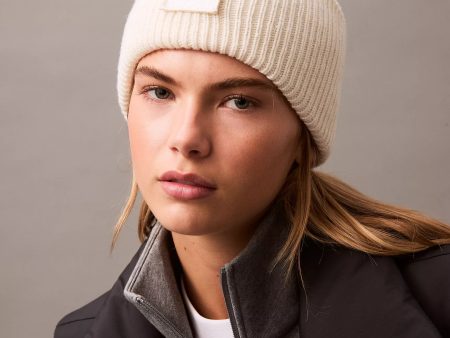 Calvin Klein Ribbed Monogram Logo Badge
Beanie - Women Sale