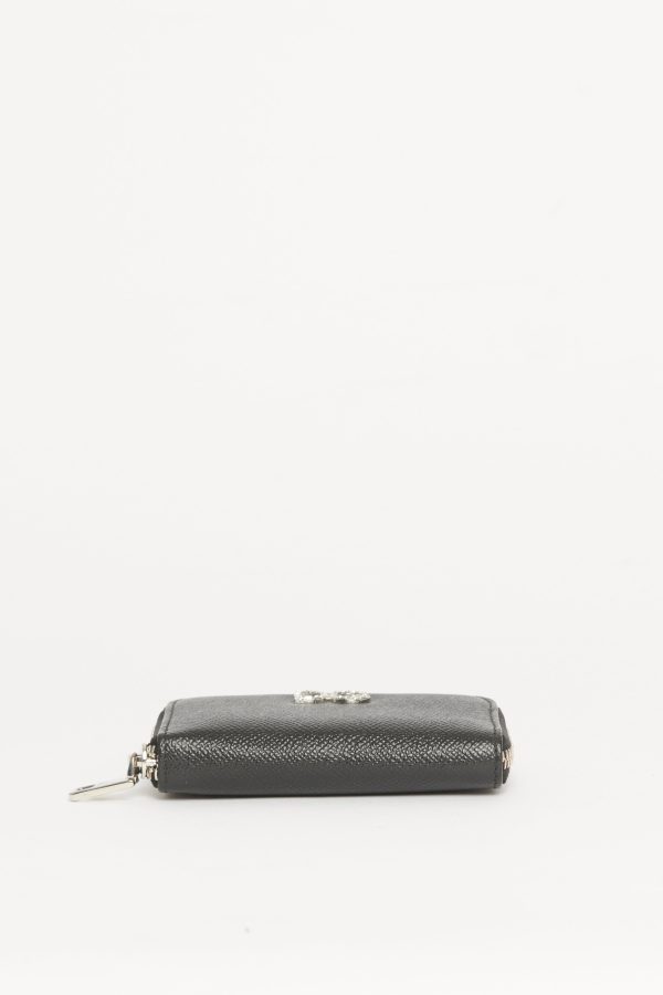 Embellished Black Preowned Zip Wallet Fashion