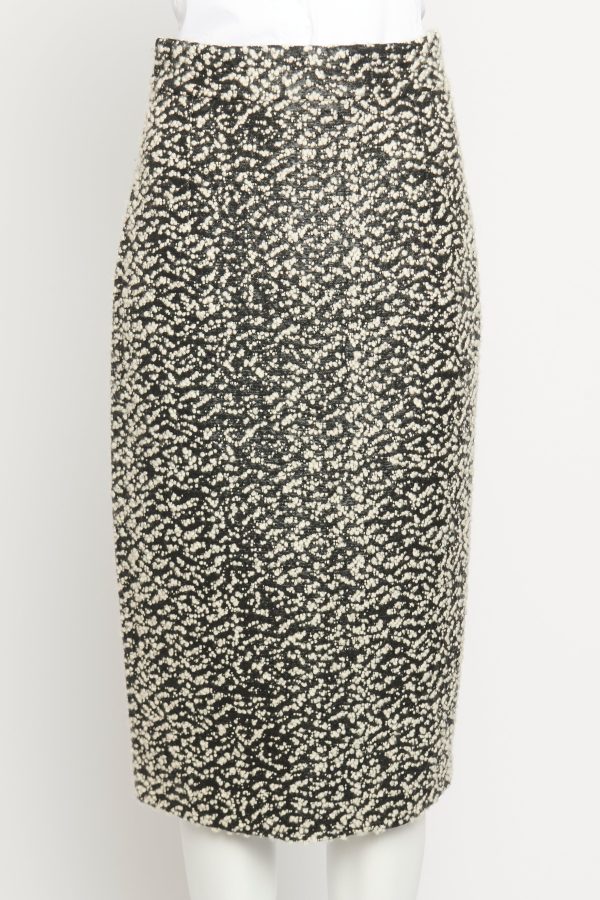 2015 Black Wool Blend Preowned Pencil Skirt on Sale