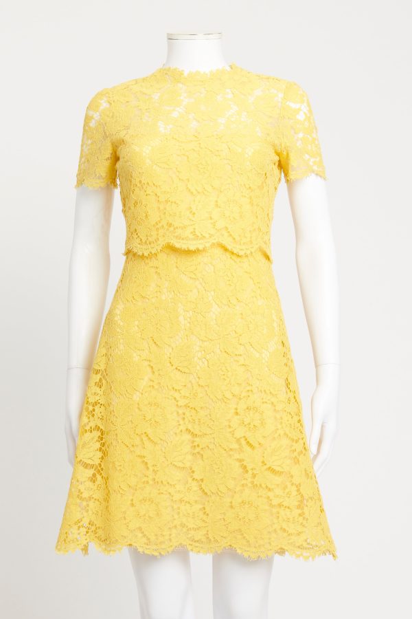 Yellow Scalloped Lace Preowned Mini Dress Fashion